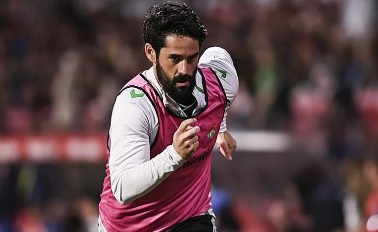 La historia de la recuperación de Isco: la patada de Amrabat, el fantasma de la retirada y el entrenamiento en el que volvió a volar La historia de la recuperación de Isco: la patada de Amrabat, el fantasma de la retirada y el entrenamiento en el que volvió a volar