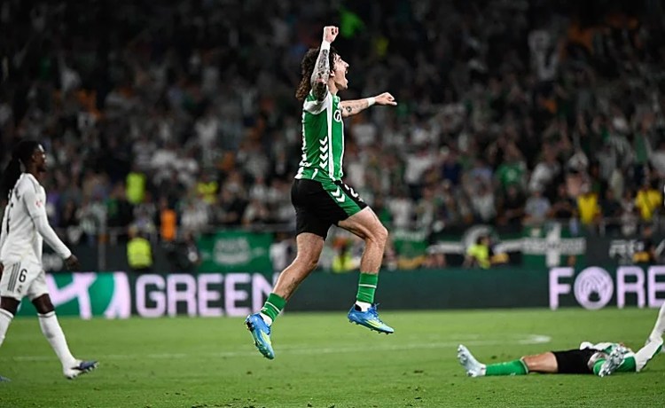 Real Betis – Real Madrid, las notas de los jugadores: Bellerín se pone el mono de delantero Real Betis – Real Madrid, las notas de los jugadores: Bellerín se pone el mono de delantero