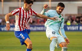Pese a su derrota, el Betis Deportivo sigue a cinco puntos de evitar el descenso a Segunda RFEF Pese a su derrota, el Betis Deportivo sigue a cinco puntos de evitar el descenso a Segunda RFEF