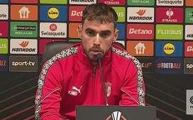 Horta: «El equipo del Friburgo es más competitivo que el Betis» Horta: «El equipo del Friburgo es más competitivo que el Betis»