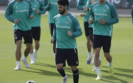 Pellegrini: «¿Un Betis sin Isco? Ojalá que no, porque marca la diferencia» Pellegrini: «¿Un Betis sin Isco? Ojalá que no, porque marca la diferencia»