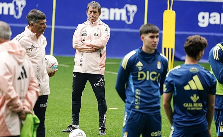 Almada: «El Betis tiene un gran equipo, con una plantilla numerosa y un proceso largo con Pellegrini» Almada: «El Betis tiene un gran equipo, con una plantilla numerosa y un proceso largo con Pellegrini»