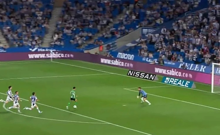 El increíble fallo de Antony en el Real Sociedad – Real Betis El increíble fallo de Antony en el Real Sociedad – Real Betis