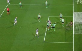 El paradón de Valles que salvó un punto en el descuento del Real Sociedad – Real Betis El paradón de Valles que salvó un punto en el descuento del Real Sociedad – Real Betis