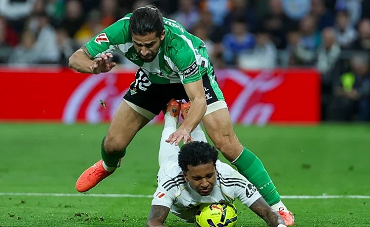 Ricardo Rodríguez estará en el Mundial con Suiza Ricardo Rodríguez estará en el Mundial con Suiza