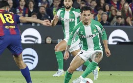 Antony no jugará el Mundial y estudiará con el Betis si se opera de la pubalgia Antony no jugará el Mundial y estudiará con el Betis si se opera de la pubalgia