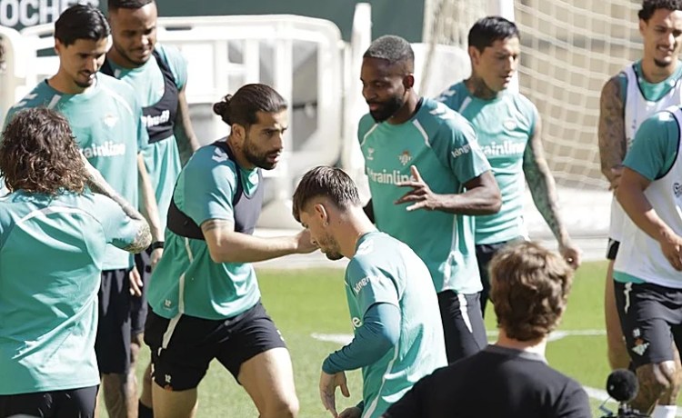 Betis – Levante: Una fiesta de Champions con despedidas y gestos de futuro Betis – Levante: Una fiesta de Champions con despedidas y gestos de futuro