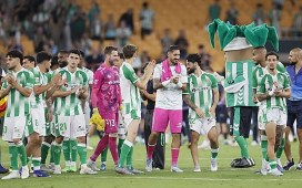 El Betis repetirá la estrategia del goteo de ventas antes del 30 de junio El Betis repetirá la estrategia del goteo de ventas antes del 30 de junio