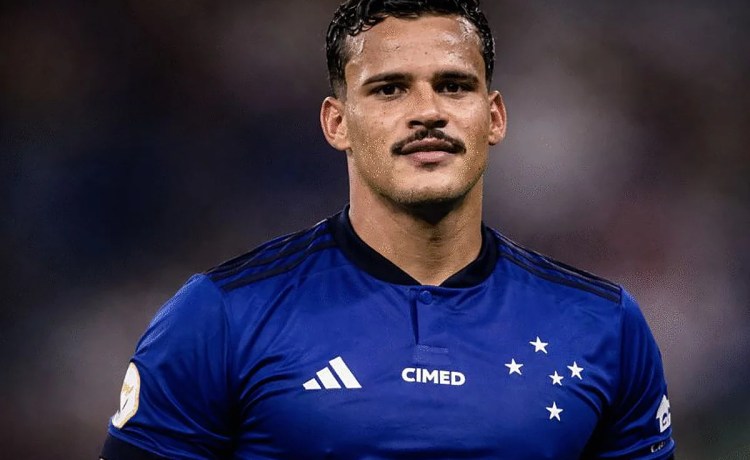 El Cruzeiro reacciona al interés del Betis en firmar a Kaiki El Cruzeiro reacciona al interés del Betis en firmar a Kaiki