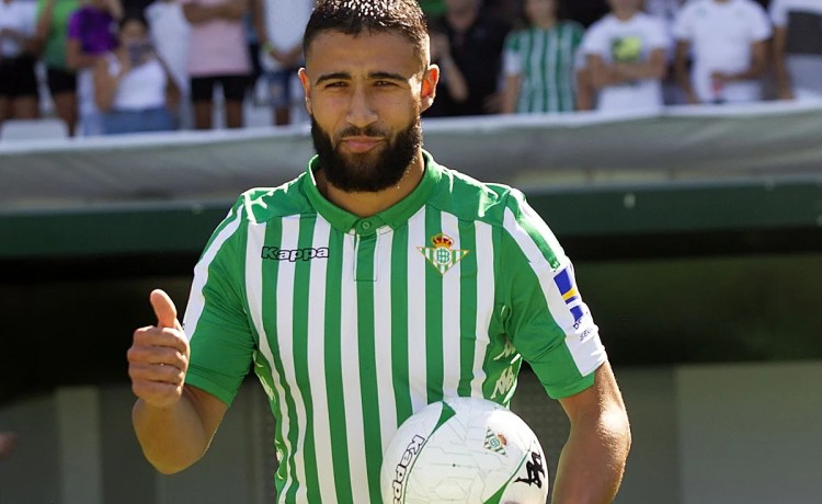 «Con total discreción», así se fraguó el fichaje de Fekir por el Betis «Con total discreción», así se fraguó el fichaje de Fekir por el Betis