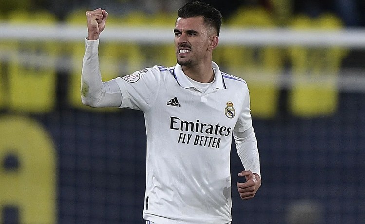 Ceballos pacta su libertad con el Madrid y el Betis espera en un segundo plano Ceballos pacta su libertad con el Madrid y el Betis espera en un segundo plano