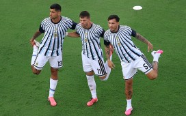 Lo Celso vuelve a celebrar la victoria de Argentina desde el banquillo Lo Celso vuelve a celebrar la victoria de Argentina desde el banquillo