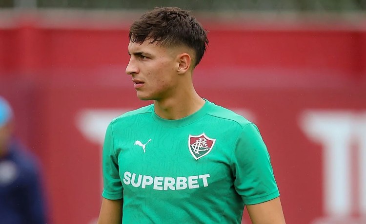 El fichaje de Facundo Bernal por el Betis, un proceso parecido al de Johnny Cardoso El fichaje de Facundo Bernal por el Betis, un proceso parecido al de Johnny Cardoso