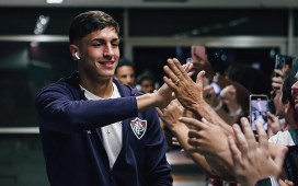 El Betis cierra el fichaje de Facundo Bernal El Betis cierra el fichaje de Facundo Bernal