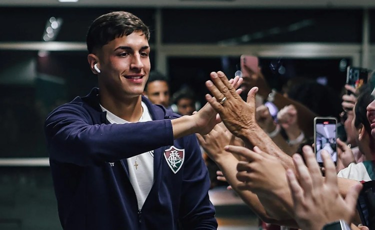 El Betis cierra el fichaje de Facundo Bernal El Betis cierra el fichaje de Facundo Bernal