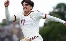 Morante: «¿Un sueño por cumplir? Jugar en la Cartuja con el primer equipo del Betis» Morante: «¿Un sueño por cumplir? Jugar en la Cartuja con el primer equipo del Betis»