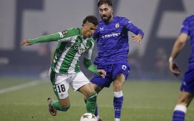 Vasco de Gama trata de responder a las garantías bancarias que pide el Betis para cerrar el traspaso de Deossa Vasco de Gama trata de responder a las garantías bancarias que pide el Betis para cerrar el traspaso de Deossa
