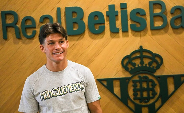 Fran García, el décimo fichaje del Betis para el lateral izquierdo en la última década Fran García, el décimo fichaje del Betis para el lateral izquierdo en la última década