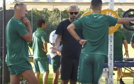 Ramón Alarcón y Manu Fajardo, un viaje exprés a la concentración del Betis Ramón Alarcón y Manu Fajardo, un viaje exprés a la concentración del Betis