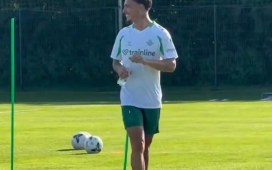 Antony ya está en Alemania con el Betis Antony ya está en Alemania con el Betis