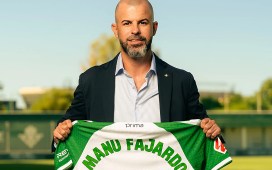El Betis consolida a Manu Fajardo como un director deportivo de largo recorrido El Betis consolida a Manu Fajardo como un director deportivo de largo recorrido