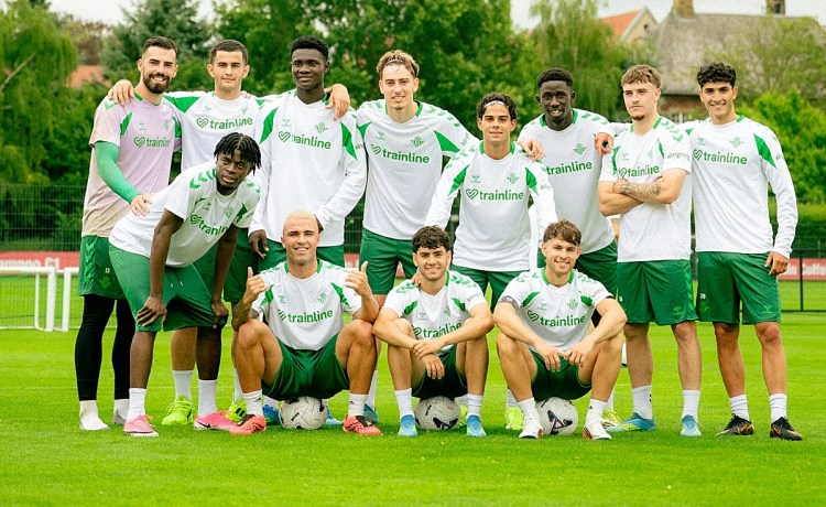 El sentir de los canteranos del Betis en la pretemporada: «Hay que aprovechar la oportunidad» El sentir de los canteranos del Betis en la pretemporada: «Hay que aprovechar la oportunidad»