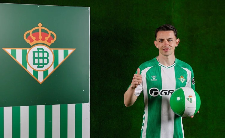Fidalgo quiere acortar sus vacaciones e incorporarse al Betis en el stage de Marbella Fidalgo quiere acortar sus vacaciones e incorporarse al Betis en el stage de Marbella