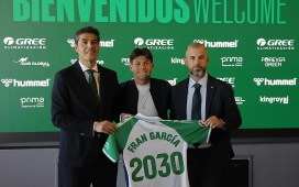 Fran García: «Isco me recomendó venir y me dijo que todo el club es algo maravilloso» Fran García: «Isco me recomendó venir y me dijo que todo el club es algo maravilloso»