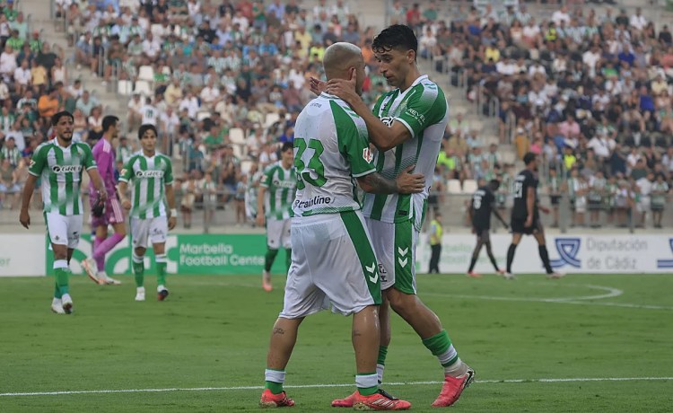 El Betis cerrará la pretemporada con un amistoso ante el Inter de Milán en Bari El Betis cerrará la pretemporada con un amistoso ante el Inter de Milán en Bari