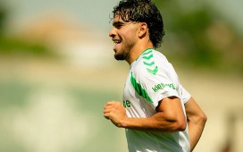 Abde se centra en el Betis y apunta a volver en el amistoso ante el Inter Abde se centra en el Betis y apunta a volver en el amistoso ante el Inter