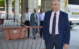 El Betis desvincula la polémica del palco de Farusa del diálogo roto por las acciones El Betis desvincula la polémica del palco de Farusa del diálogo roto por las acciones