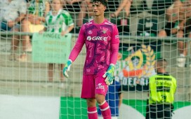 Las buenas sensaciones que dejó Manu González en su debut en la portería del Betis Las buenas sensaciones que dejó Manu González en su debut en la portería del Betis