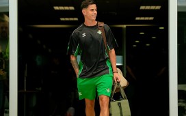 El Real Betis aterriza en Dublín para medirse al Arsenal El Real Betis aterriza en Dublín para medirse al Arsenal