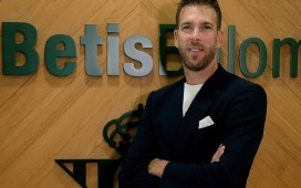 Adrián desempeñará labores de coordinación deportiva e institucional en la dirección deportiva del Betis Adrián desempeñará labores de coordinación deportiva e institucional en la dirección deportiva del Betis