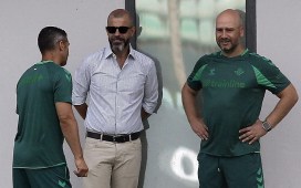 El puesto de pivote, clave en el Betis de Pellegrini El puesto de pivote, clave en el Betis de Pellegrini