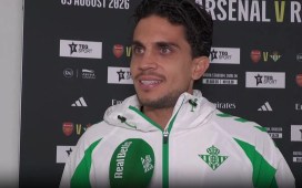 Bartra da la idea del Betis 26-27: «Un equipo incómodo y solidario sin el balón y con personalidad cuando lo tengamos» Bartra da la idea del Betis 26-27: «Un equipo incómodo y solidario sin el balón y con personalidad cuando lo tengamos»