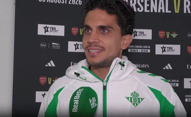 Bartra da la idea del Betis 26-27: «Un equipo incómodo y solidario sin el balón y con personalidad cuando lo tengamos» Bartra da la idea del Betis 26-27: «Un equipo incómodo y solidario sin el balón y con personalidad cuando lo tengamos»