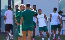 Cucho y Fidalgo entran en la convocatoria para el Betis – Bournemouth Cucho y Fidalgo entran en la convocatoria para el Betis – Bournemouth
