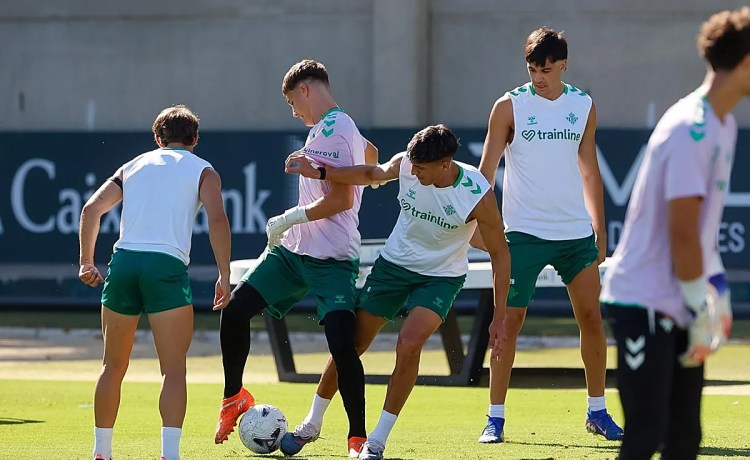 El Leganés se posiciona para lograr la cesión de Petit El Leganés se posiciona para lograr la cesión de Petit