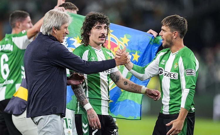 Lo Celso deja claro que no quiere salir del Betis Lo Celso deja claro que no quiere salir del Betis
