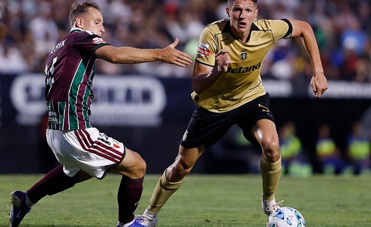 Los elogios de Rui Borges a Altimira: «Aportó equilibrio, calidad y serenidad con el balón; jugó un gran partido» Los elogios de Rui Borges a Altimira: «Aportó equilibrio, calidad y serenidad con el balón; jugó un gran partido»