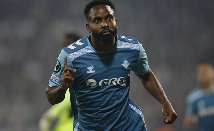 Bakambu negocia con el Inter de Porto Alegre Bakambu negocia con el Inter de Porto Alegre