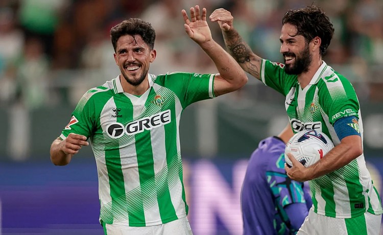 La afición del Real Betis se ilusiona con Isco La afición del Real Betis se ilusiona con Isco