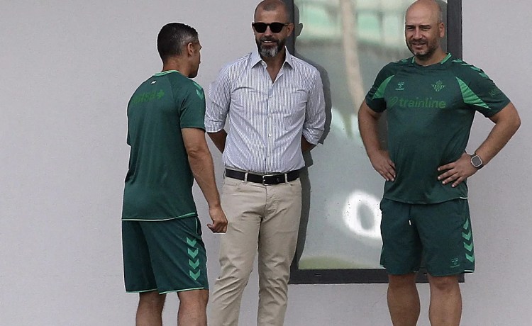 Las seis operaciones pendientes del Betis a dos semanas para el cierre del mercado Las seis operaciones pendientes del Betis a dos semanas para el cierre del mercado