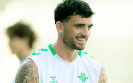 Troy Parrott ya conoce a sus compañeros y podría debutar en Mestalla con el Betis Troy Parrott ya conoce a sus compañeros y podría debutar en Mestalla con el Betis