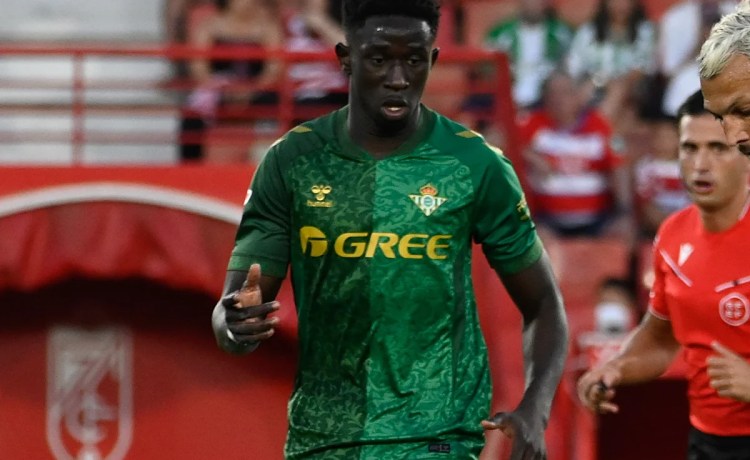 Gnangoro Bouaré, en Madrid para firmar por el Rayo Vallecano Gnangoro Bouaré, en Madrid para firmar por el Rayo Vallecano