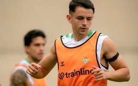 Fidalgo y Losada, los únicos jugadores disponibles de la plantilla del Betis que aún no han tenido minutos Fidalgo y Losada, los únicos jugadores disponibles de la plantilla del Betis que aún no han tenido minutos