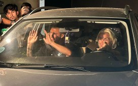 Pablo García y su familia abandonan entre lágrimas la ciudad deportiva del Betis tras oficializarse su traspaso al Racing Pablo García y su familia abandonan entre lágrimas la ciudad deportiva del Betis tras oficializarse su traspaso al Racing