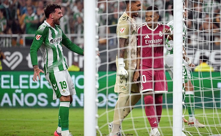 El paradón del héroe Valles a Mbappé en el penalti del Betis – Madrid El paradón del héroe Valles a Mbappé en el penalti del Betis – Madrid