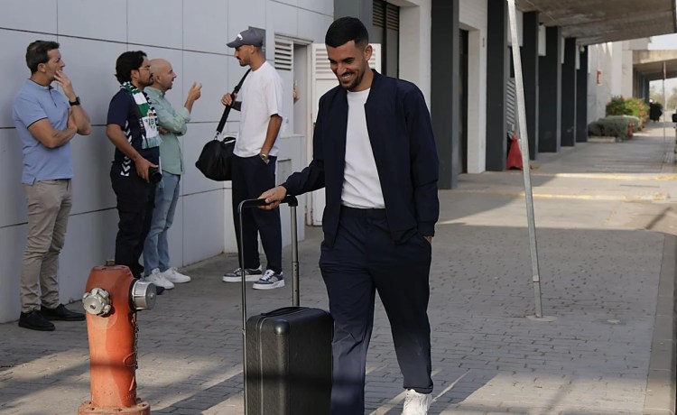 Dani Ceballos estrena convocatoria con el Betis Dani Ceballos estrena convocatoria con el Betis